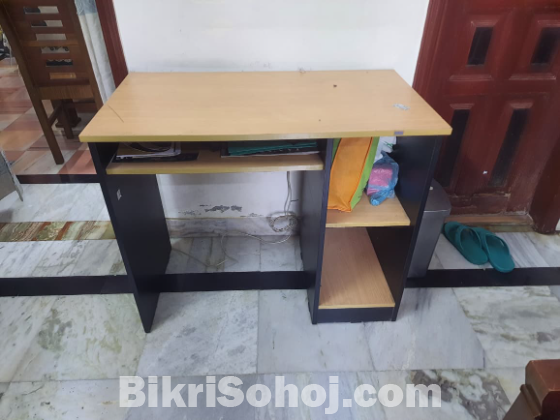 2 Computer Table
